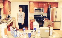 tumblr_mz92t9wxtm1sjdl8po1_250