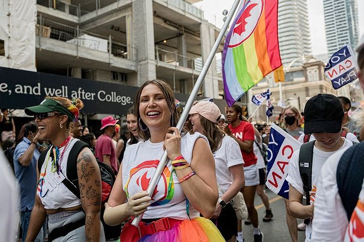 Photograph kindly shared by Erin Latimer. Photo credit: Christopher Katsarovluna (@catsarov)